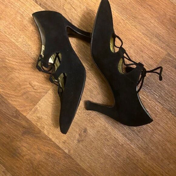 Bruno Magli Tamaia Maglia made in Italy Black pumps, size 7 AAAA - Picture 3 of 5